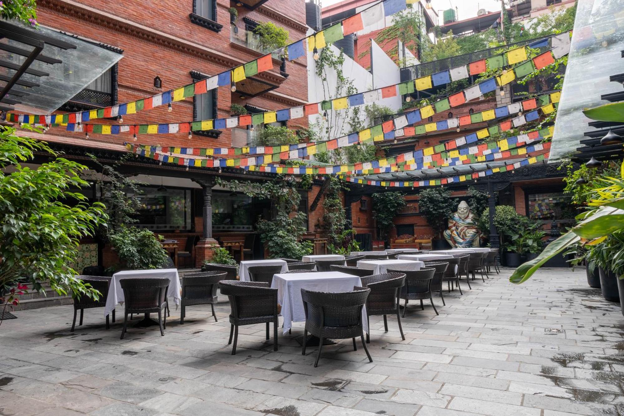 Dalai-La Boutique Hotel Kathmandu Exteriör bild